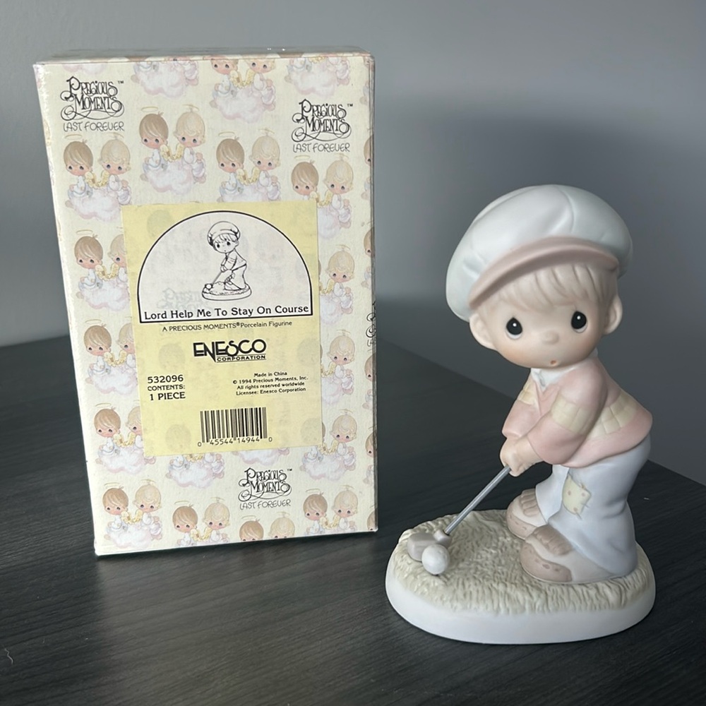 Precious moment with box 532096
